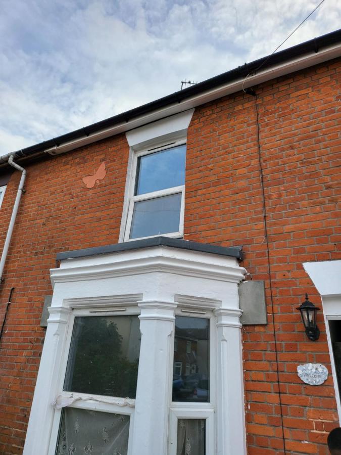 Vetrelax 4Bedroom House With Garden And Parking Colchester Exteriör bild