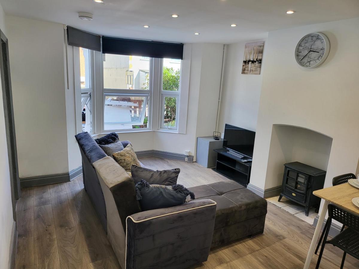 Vetrelax 4Bedroom House With Garden And Parking Colchester Exteriör bild